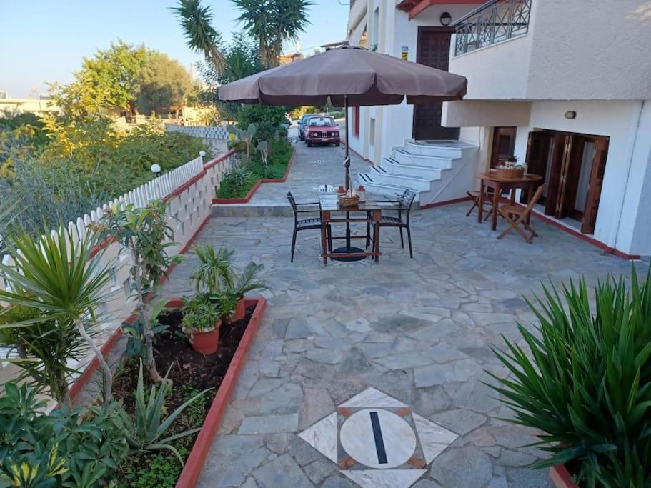 Rafaelhouse Chrissi Akti Chania Exterior foto